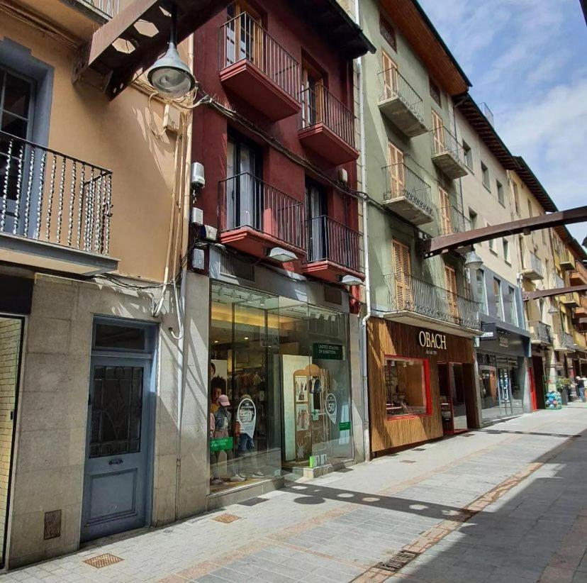 Lu Apartments Major Puigcerda Exterior photo